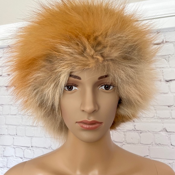 Red Fox fur hat - Picture 1 of 8